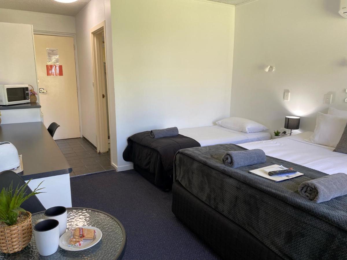 Mid City Motor Inn Mackay Eksteriør billede